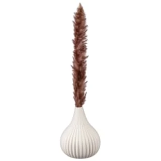 B&M Pink Pampas In Ribbed Vase 1 B&M Pink Pampas In Ribbed Vase