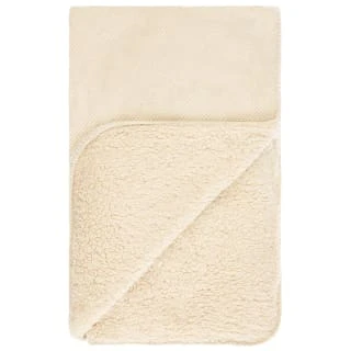 B&M Alba Waffle Sherpa Throw 2 B&M Alba Waffle Sherpa Throw - Image 2